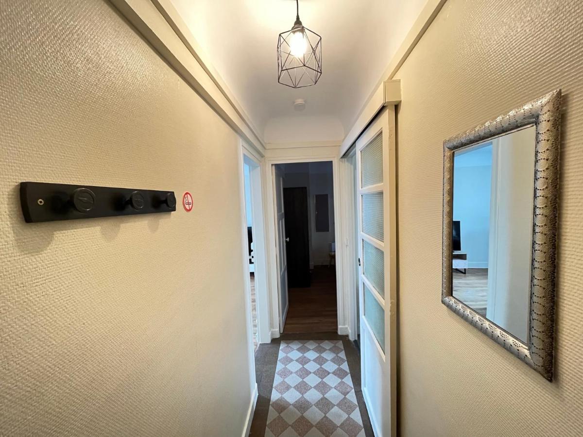 Le Vicomte Apartment Мелюн Екстериор снимка